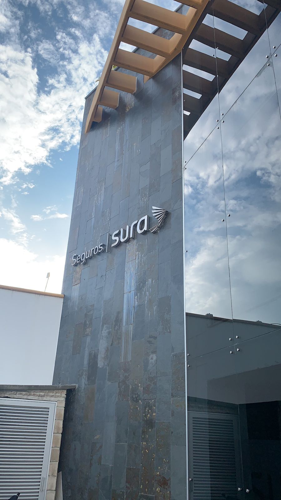 GARC INVERSIONES Y NEGOCIOS SAS.  